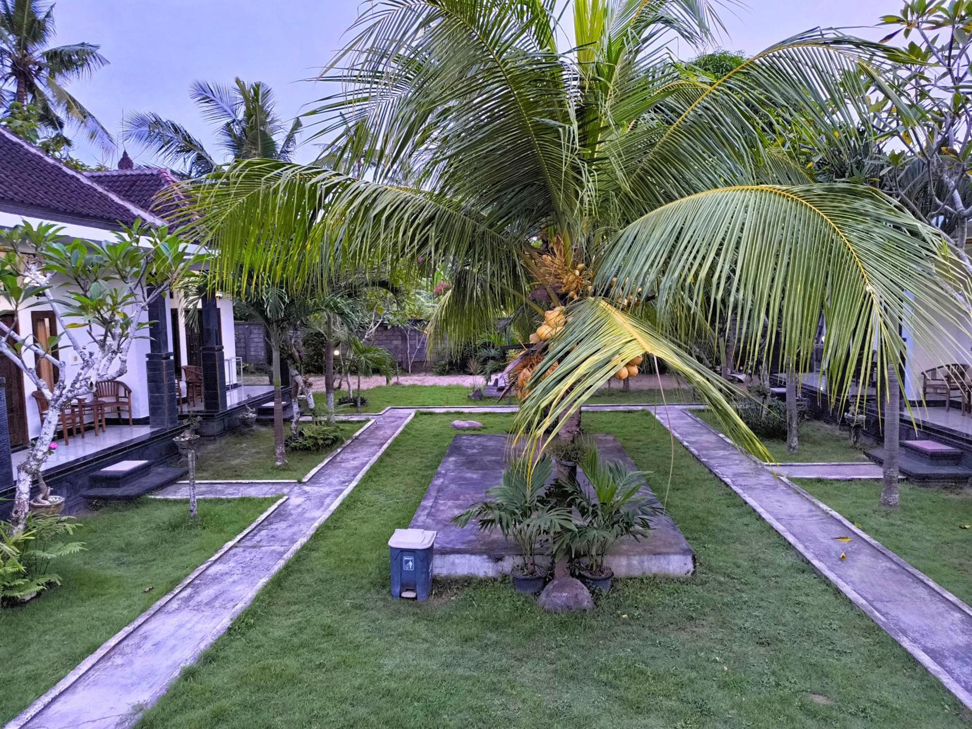 Отель Puri Soka Lembongan By Abm Экстерьер фото
